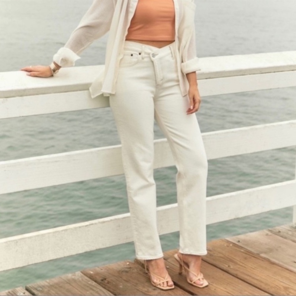 Criss Cross Waist Button High-Rise Straight Leg Jeans in Cream